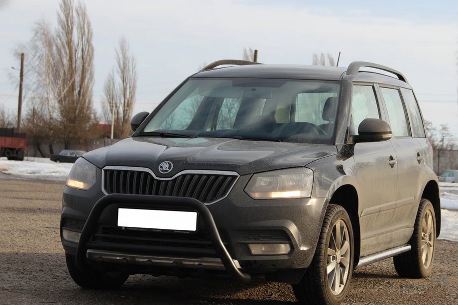 Skoda Yeti 2009-2017 Parabullbar WT003 Nero Acciaio Inox Foto 4