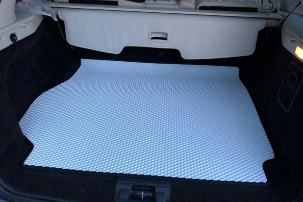 Come scegliere il tappetino bagagliaio perfetto per la tua auto? Foto 1