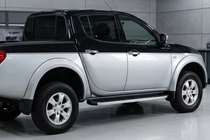 Mitsubishi L200 2006-2015 Pedane Laterali Fullmond (2 pz, Alluminio) foto 1