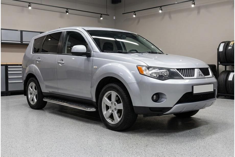 Mitsubishi Outlander 2006-2012 Pedane Laterali Maydos V1 (2 pz, Alluminio e Acciaio Inox) Image