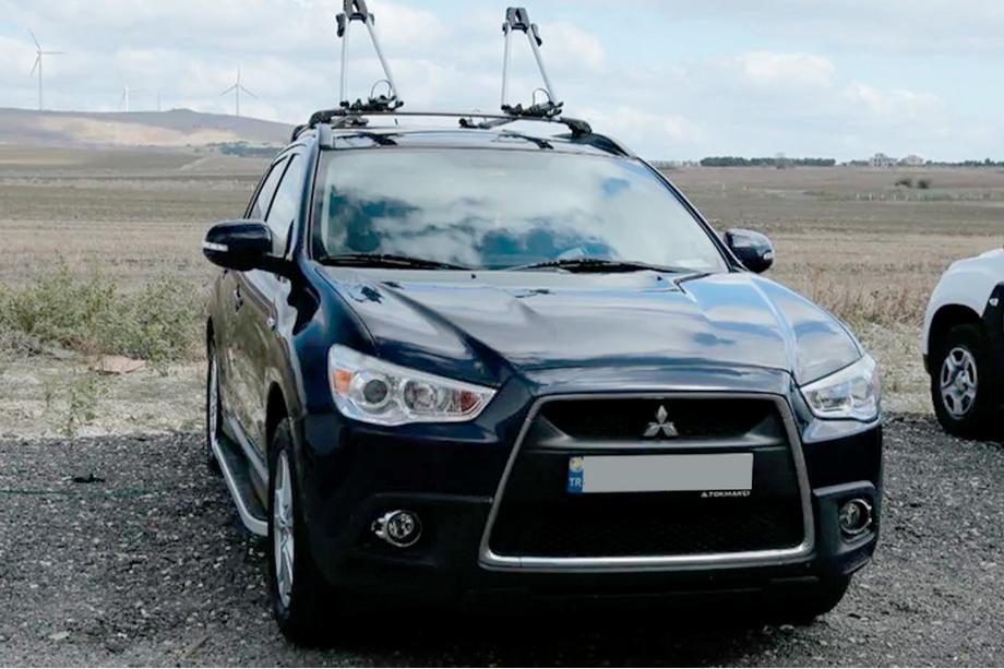 Mitsubishi Outlander 2006-2012 Pedane Laterali Tayga Grey (2 pz, Alluminio) Foto 12