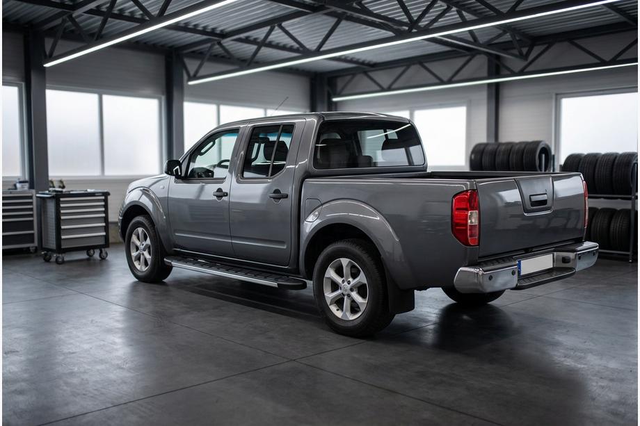 Nissan Navara 2006-2015 Pedane Laterali Duru (2 pz, Alluminio) Image