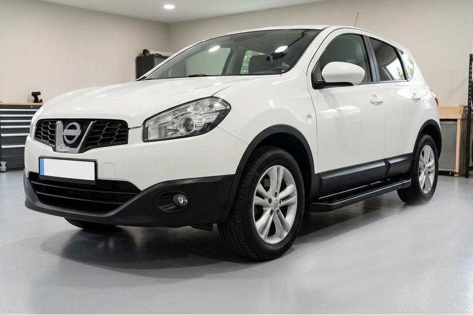 Nissan Qashqai 2010-2014 Pedane Laterali Allmond Black (2 pz, Alluminio) Foto 1