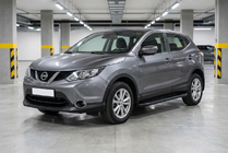 Nissan Qashqai 2014-2021 Pedane Laterali Bosphorus Black (2 pz, Alluminio) foto 1