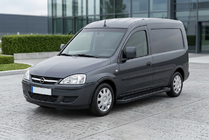 Opel Combo 2002–2012 Pedane Laterali Allmond Black (2 pz, Alluminio) foto 1
