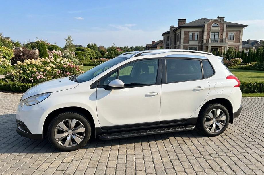 Peugeot 2008 2013-2019 Pedane Laterali Bosphorus Black (2 pz, Alluminio) Image