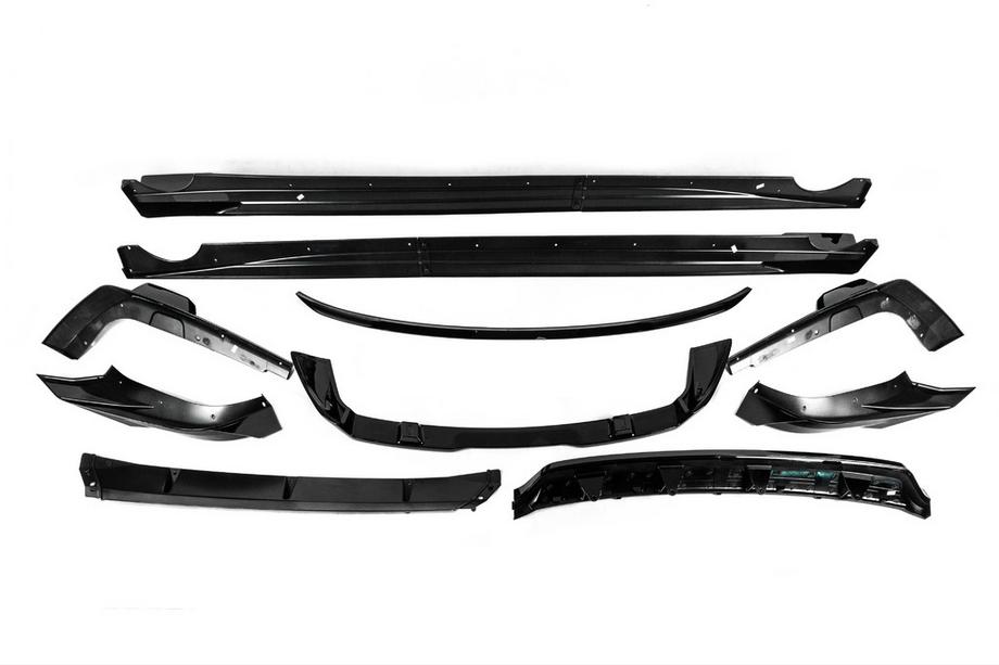BMW X7 G07 2019- Kit carrozzeria Paradigm Black Knight V2 (per M-Sport 2023+) Foto 3