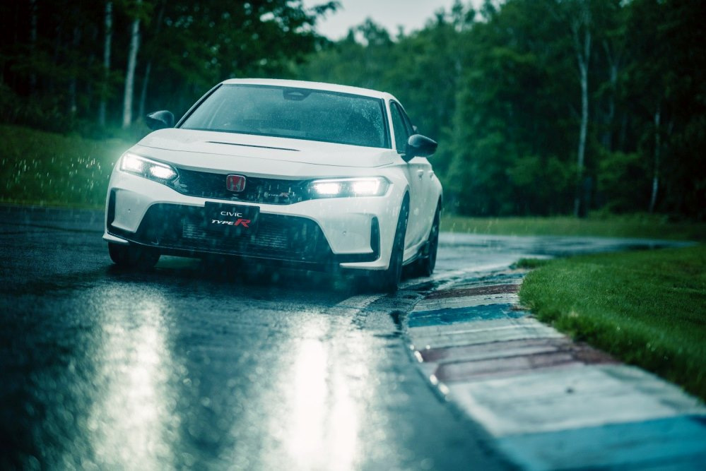 Recensione della Honda Civic Type R (FL5)
