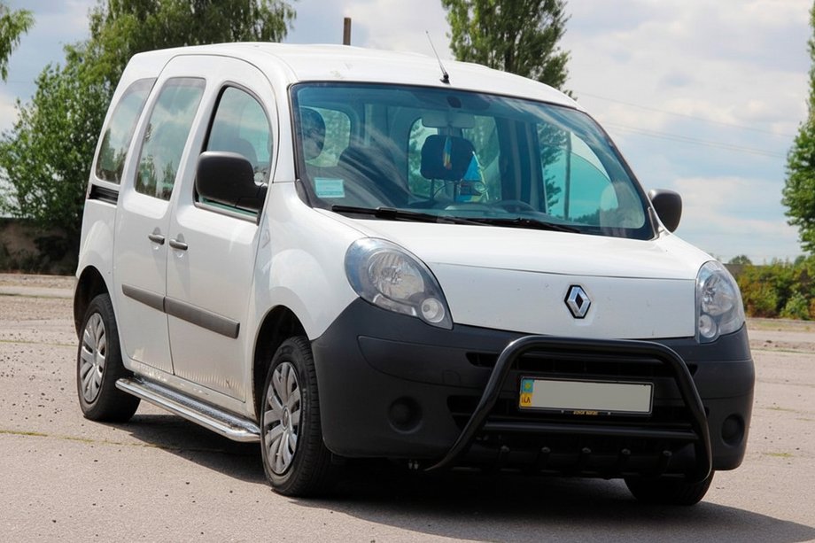Renault Kangoo 2008–2020 Parabullbar WT003 Nero Acciaio Inox Image