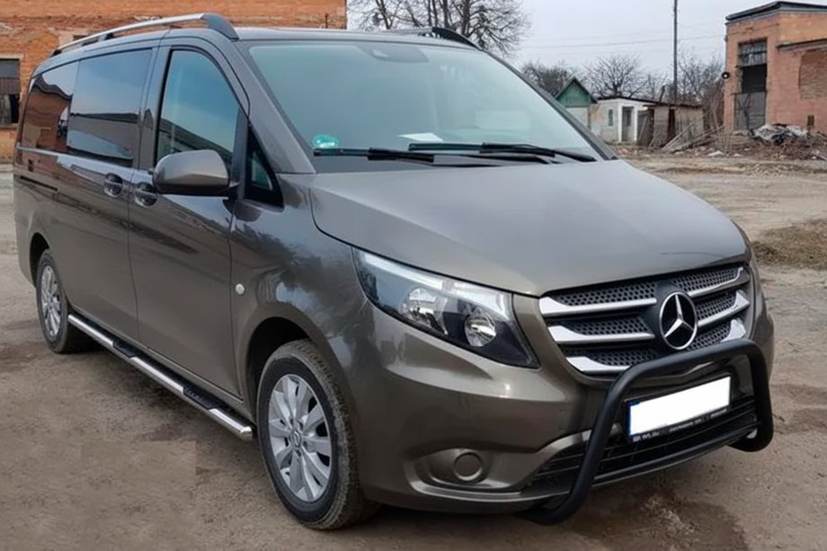 Mercedes Vito/V-class W447 2014- Parabulloni WT006 Nero (Acciaio Inox) Image