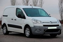 Peugeot Partner Tepee 2008-2018 Parabulloni WT007 Nero (Acciaio Inox) foto 1