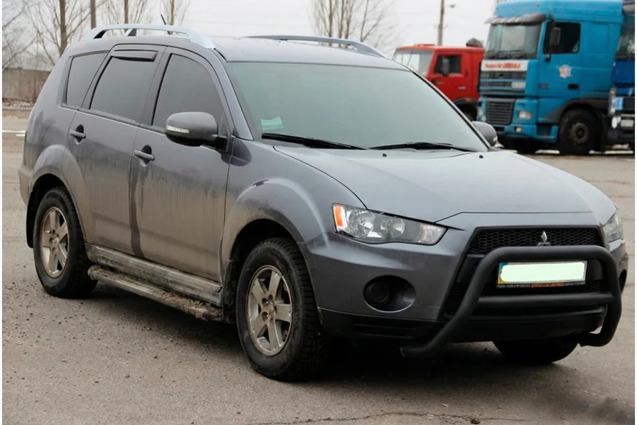 Mitsubishi Outlander 2006-2012 Parabulloni WT007 Nero (Acciaio Inox) Image
