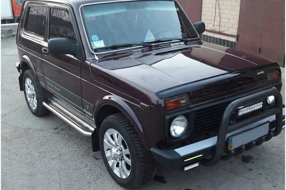 Lada Niva e Urban 1977- Parabulloni QT006 Nero (Acciaio Inox) Foto 1
