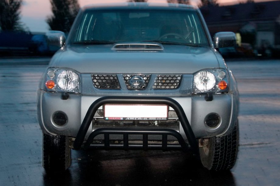 Nissan NP300 1999-2015 Parabulloni WT002 Nero (Acciaio Inox) Foto 2