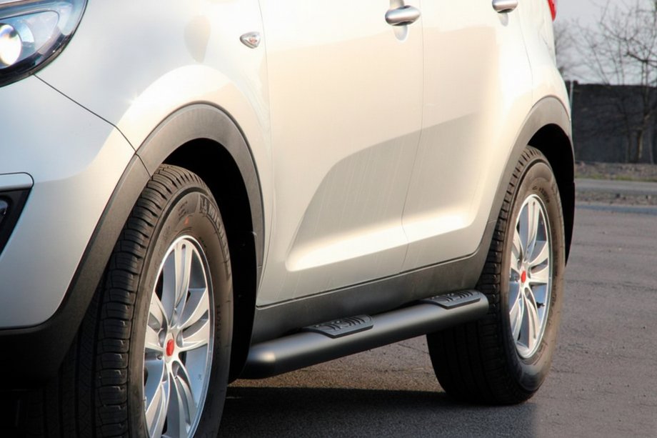 Kia Sportage 2010-2015 Pedane Laterali Black (2 pz, Acciaio Inox) Foto 1