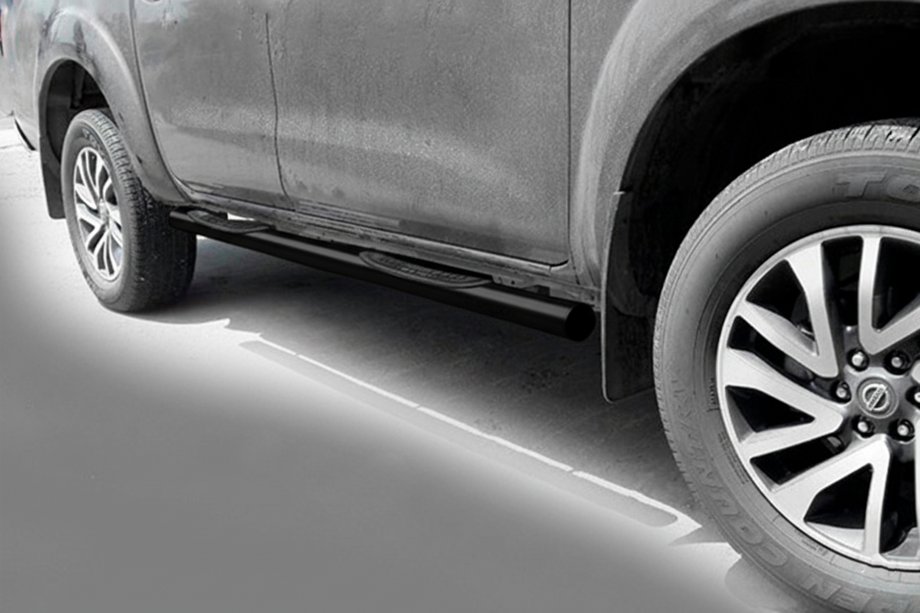 Nissan Navara/NP300 2016- Barre Laterali Black (2 pz, acciaio inox) Image