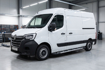 Renault Master 2011-2023 Pedane Laterali Sunrise (2 pz, Alluminio) foto 1
