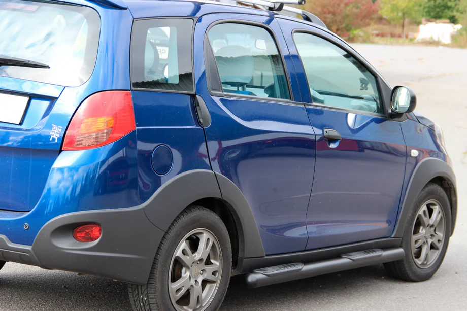 Chery Beat 2009-2015 Pedane Laterali Black (2 pz, Acciaio Inox) Image