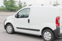 Peugeot Bipper 2008-2017 Pedane Laterali Ø60 Nere (2 pz, Acciaio Inox) foto 1