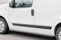 Peugeot Bipper 2008-2017 Pedane Laterali Ø60 Nere (2 pz, Acciaio Inox) foto 2