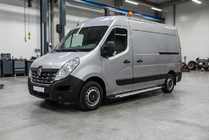 Renault Master 2011-2023 Pedane laterali Allmond Grey (2 pz, alluminio) foto 1