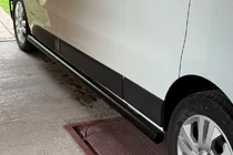 Opel Vivaro 2001–2015 Barre Laterali BB002 Nero (2 pz, Acciaio Inox) foto 2
