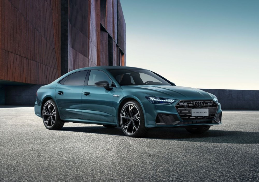 Recensione Audi A7L Sedan 2025: berlina premium a passo lungo