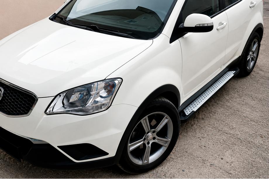 SsangYong Korando 2010-2019 Pedane laterali Allmond Grey (2 pz, alluminio) Image
