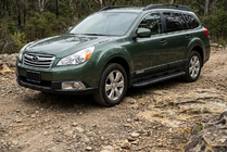 Subaru Outback 2009-2014 Pedane Laterali Bosphorus Black (2 pz, Alluminio) foto 1