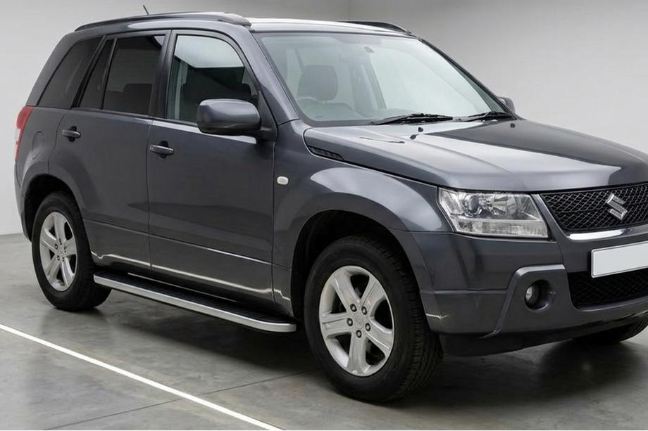 Suzuki Grand Vitara 2005-2017 Pedane Laterali Tayga Grey (2 pz, Alluminio) Image