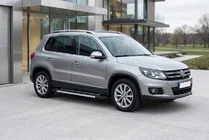 Volkswagen Tiguan 2007-2016 Pedane Laterali RedLine V1 (2 pz, Alluminio) foto 1