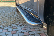 Volkswagen Amarok 2010-2022 Pedane Laterali Maydos V1 (2 pz, Alluminio e Acciaio Inox) foto 1