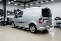 Volkswagen Caddy 2004-2010 Pedane Laterali Tayga Grey (2 pz, Alluminio) foto 1
