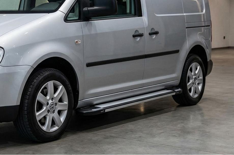 Volkswagen Caddy 2010-2015 Pedane Laterali Rainbow (2 pz, Alluminio) Image