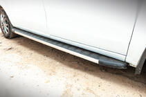 Mercedes Vito/V-class W447 2014- Pedane Laterali Duru (2 pz, Alluminio) foto 5