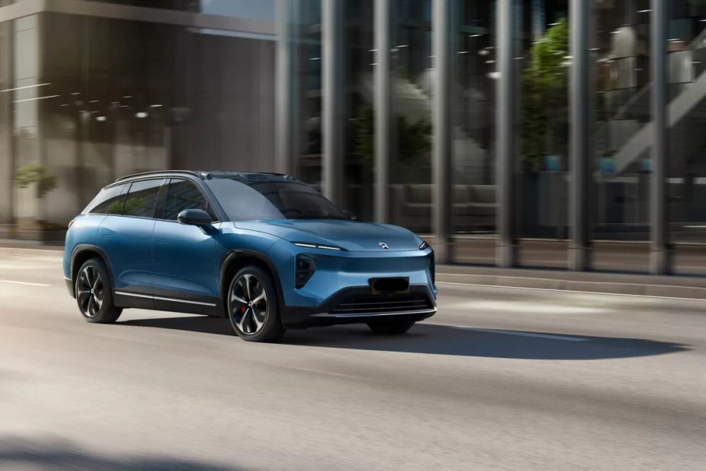 Recensione Nio ES7: potente crossover elettrico con autonomia fino a 930 km