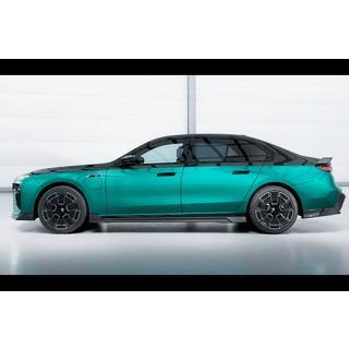 Kit carrozzeria LRT-Design Carbon (per M760, M-Sport e i7 M70) foto 4