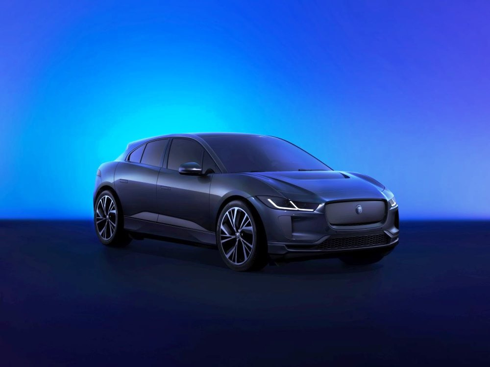 Recensione Jaguar I-Pace: crossover elettrico elegante con dinamica da sportiva