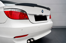 BMW 5 Series E60/E61 2003-2010 Spoiler M4-Style V-2 (Nero Lucido) foto 1