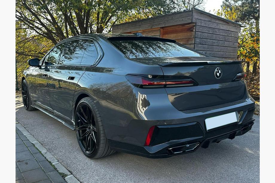 BMW 7 Series G70/G71 2022- Spoiler posteriore Image