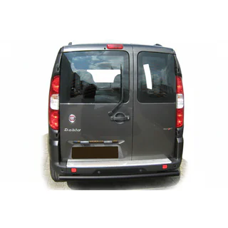 Protezione Posteriore AK002 Nero (Acciaio Inox)