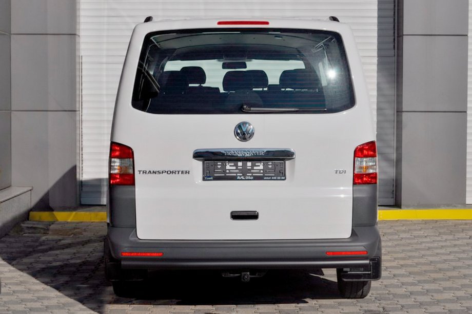 Volkswagen T5 2010-2015 Barra Posteriore AK002 Nera (Acciaio Inox) Foto 2