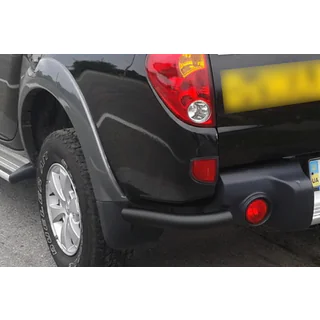 Angolari Posteriori AK003 Nero (2 pz, Acciaio Inox) Mitsubishi L200 2006-2015 foto 2