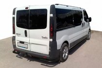 Renault Trafic 2001–2015 Angolari Posteriori AK003 Nero (Acciaio Inox) foto 1