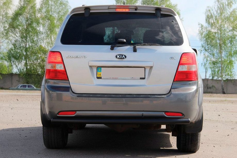 Kia Sorento I BL 2002-2009 Barra Posteriore AK002 Nera (Acciaio Inox) Image