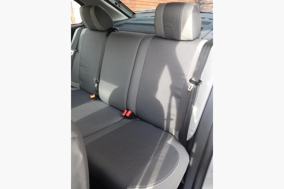 Skoda Octavia II A5 2010-2013 Coprisedi Auto (Similpelle↗Tessuto, Premium) Foto 21