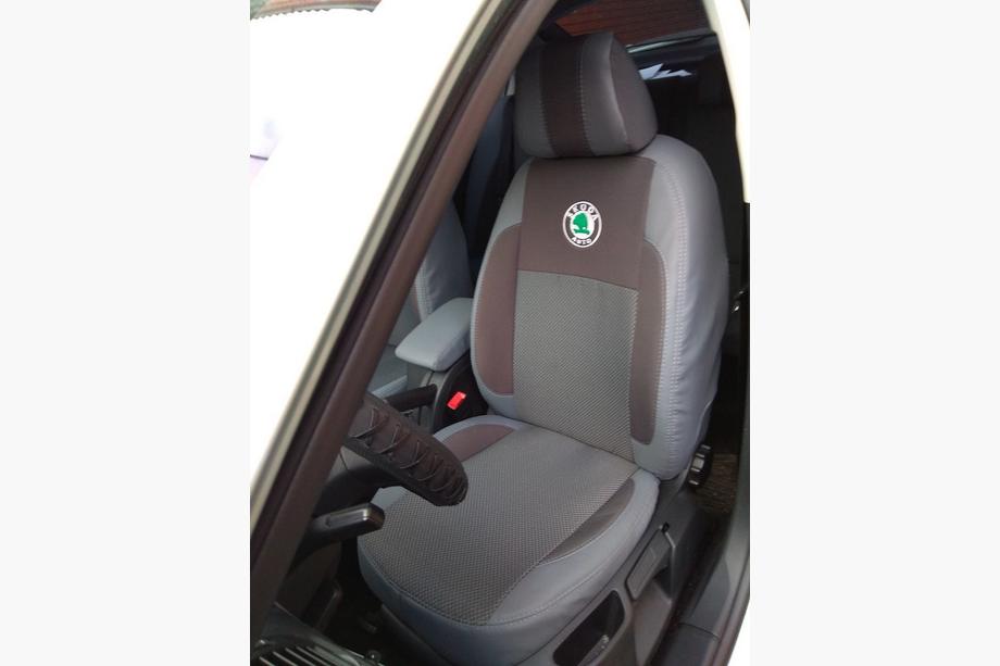 Skoda Octavia II A5 2010-2013 Coprisedi Auto (Similpelle↗Tessuto, Premium) Foto 5