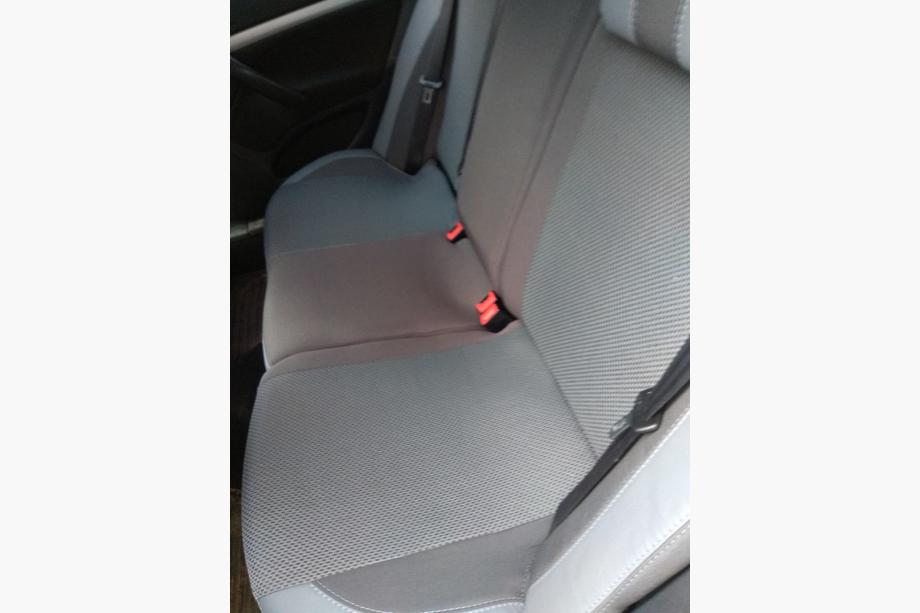 Skoda Octavia II A5 2010-2013 Coprisedi Auto (Similpelle↗Tessuto, Premium) Foto 6