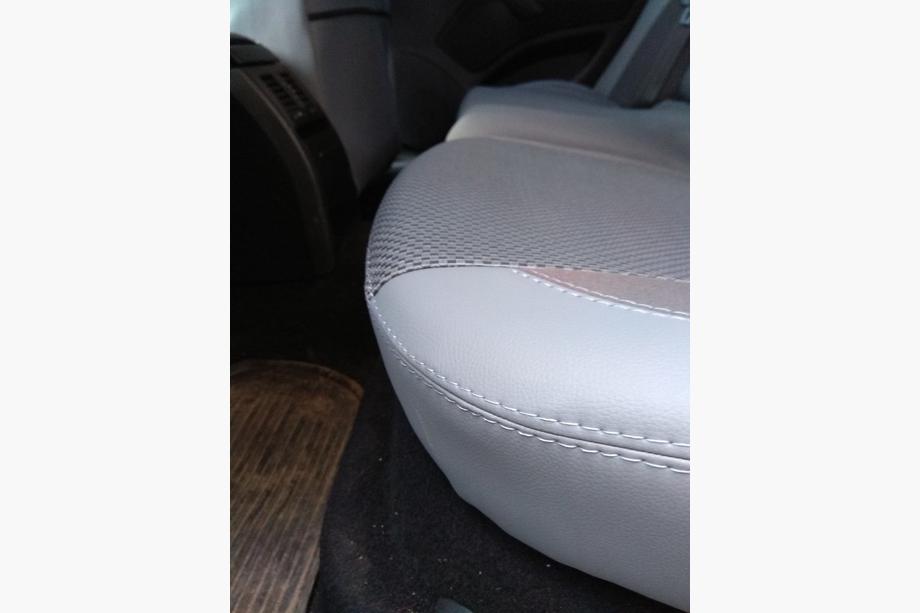 Skoda Octavia II A5 2010-2013 Coprisedi Auto (Similpelle↗Tessuto, Premium) Foto 12