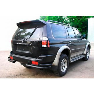 Angolari posteriori doppi Black (2 pz, acciaio inox) Mitsubishi Pajero Sport 1996-2007